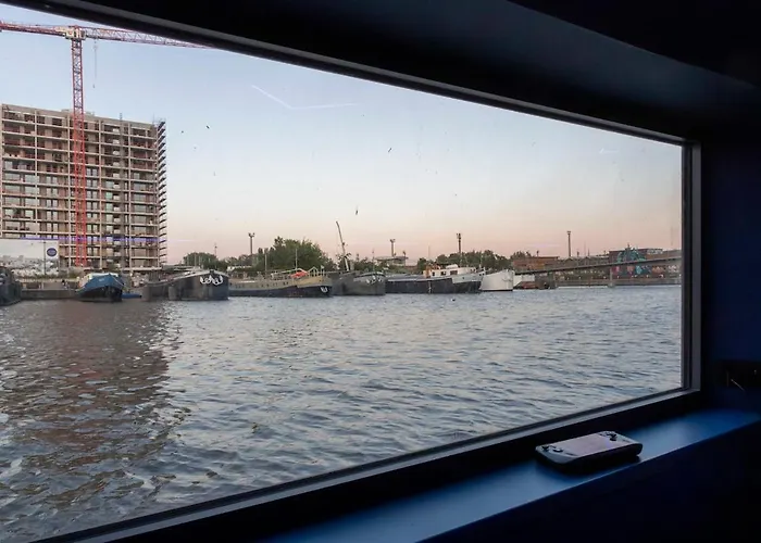 Cyberdeck For Big Groups Botel