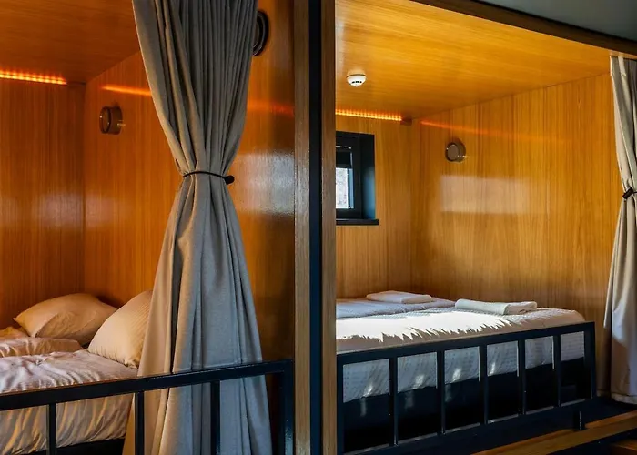 Bateau-hôtel Cyberdeck For Big Groups Gand